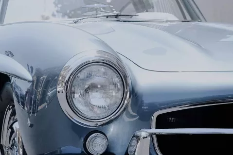 travaux de carrosserie et m&eacute;canique sur v&eacute;hicules anciens