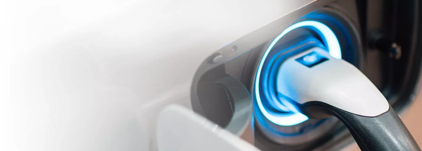 garage spécialisé mécanique véhicules hybrides